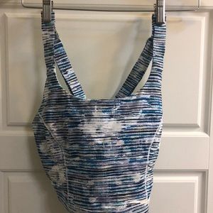 Lululemon adjustable top